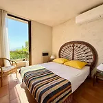 House In Bormes-les-mimosas, Cap Benat Vila *