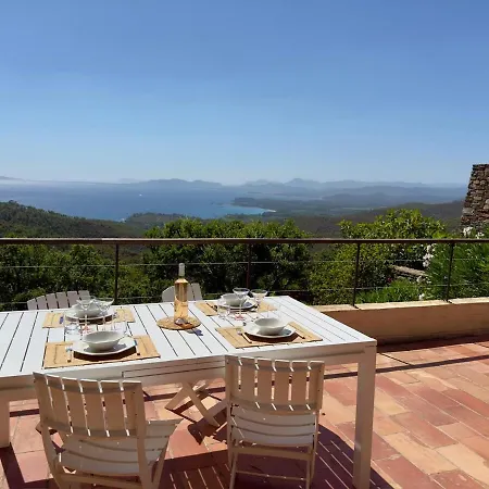 Vila House In Bormes-les-mimosas, Cap Benat